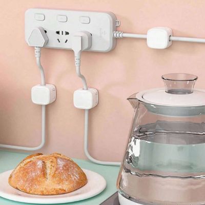 Range cables - MagneticCableOrganizer™ - Blanc - Coin travail